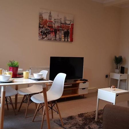 Bellaliving 2 Bedroom Apartment - Luton Luton (Bedfordshire) Exterior photo
